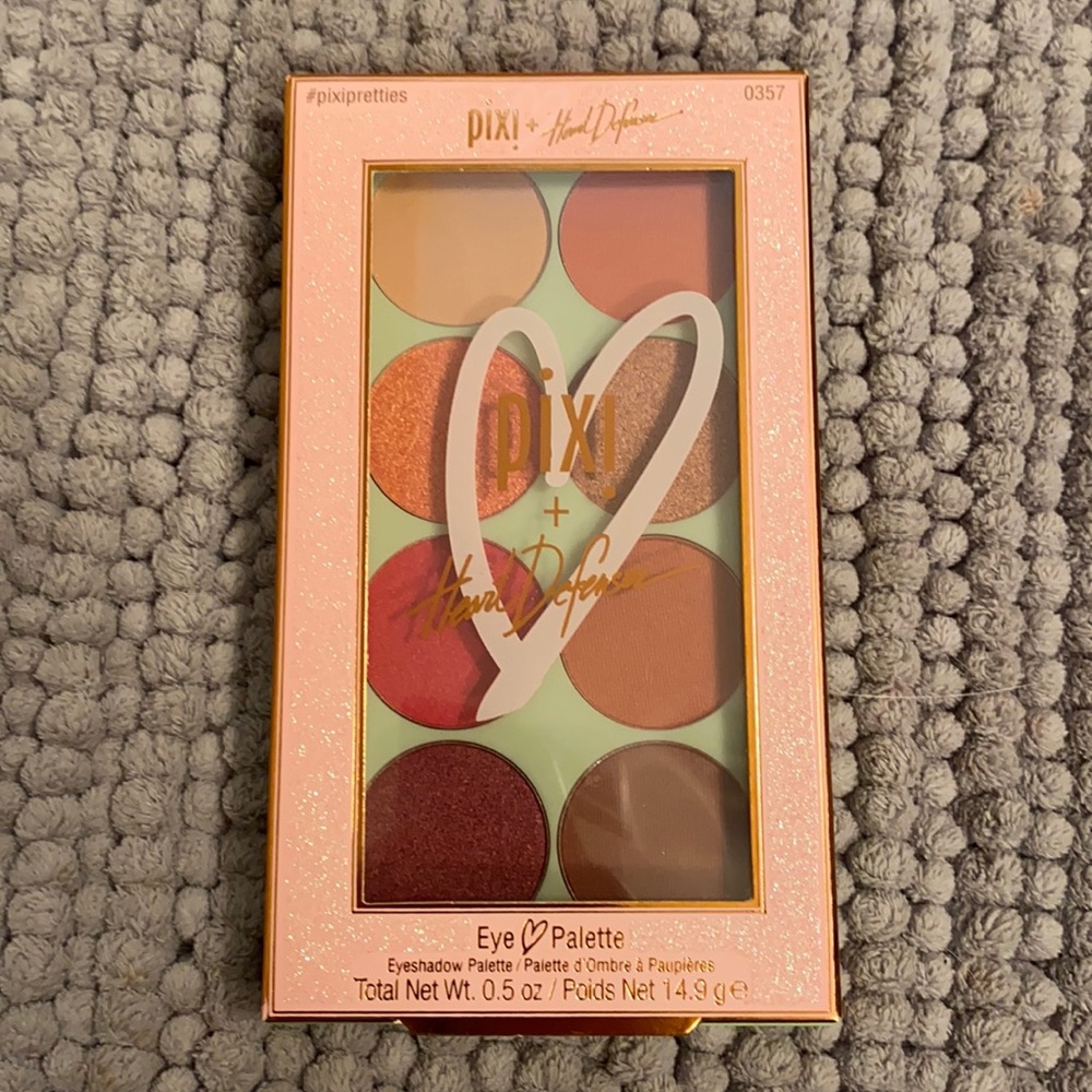 Pixi + Heart Defensor Double Tap Eye❤️Palette